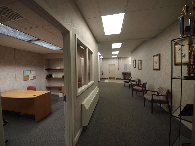 More Photos Of 2 E Long Ave, Dubois Coworking Space