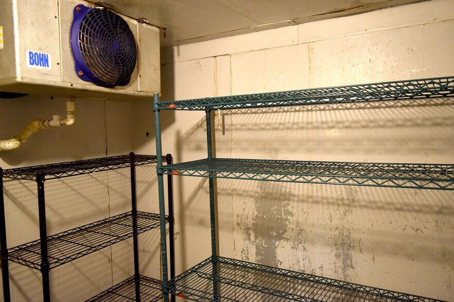 More Photos Of 124 E G.E. Patterson Ave, Memphis Restaurant For Sale