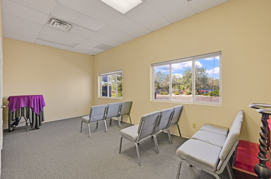 More Photos Of 2500 Camino Entrada, Santa Fe Office For Lease