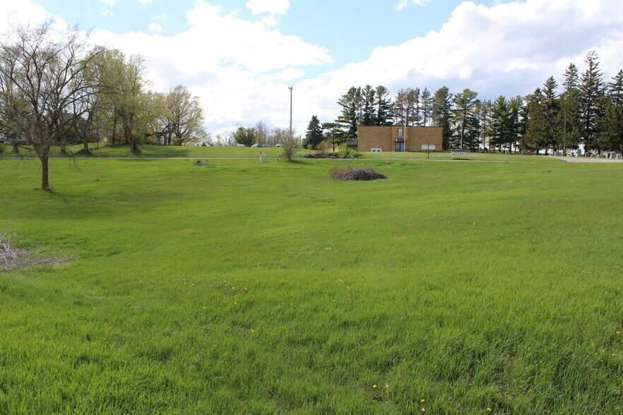 More Photos Of W771 Armstrong Rd, Campbellsport Apartments For Sale