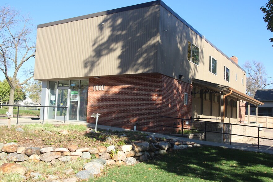 More Photos Of 1800 S Summit Ave, Sioux Falls Office For Lease