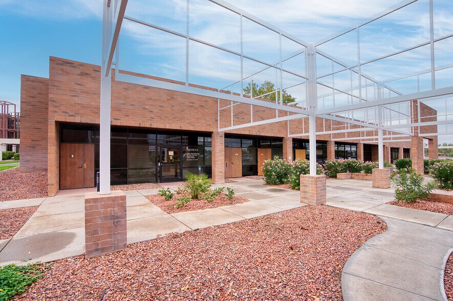 More Photos Of 14300 W Granite Valley Dr, Sun City West Unknown For Lease