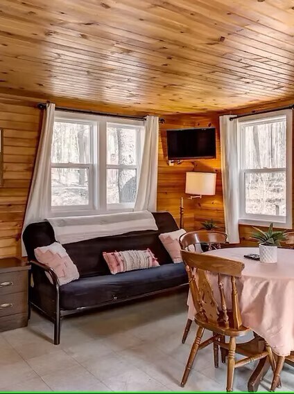 More Photos Of N1075 Eastside Rd, Birchwood Trailer Camper Park For Sale