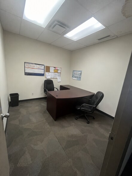 More Photos Of 3912 84th Ave, Leduc Warehouse For Lease