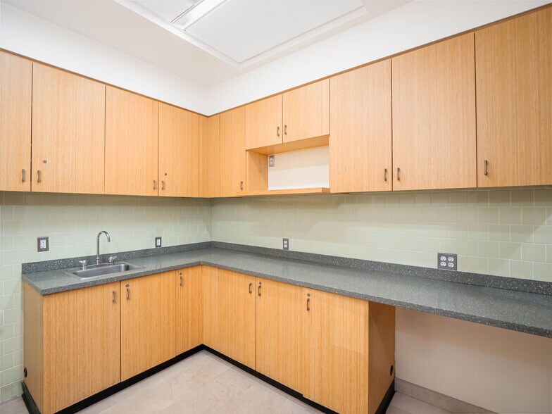 More Photos Of 402 E 67th St, New York Healthcare For Lease