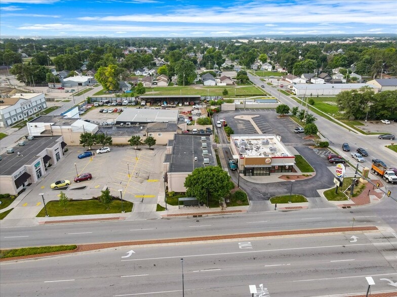 More Photos Of 1505 W Broadway, Council Bluffs Unknown For Lease