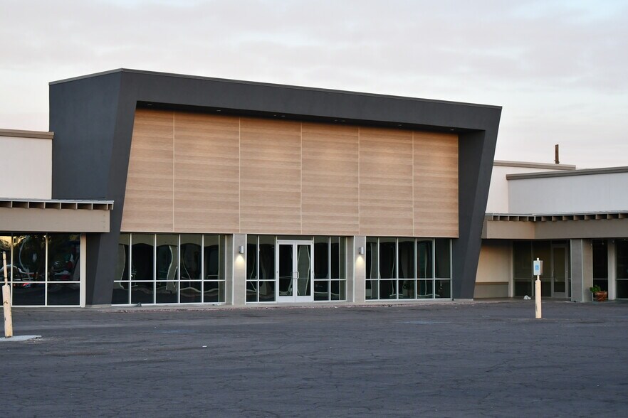 More Photos Of 308-340 E University Dr, Mesa Unknown For Lease