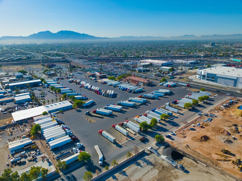 More Photos Of , North Las Vegas General Retail For Sale