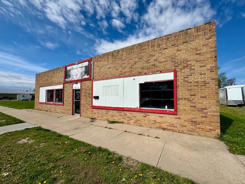 Primary Photo Of 1712 Central Ave, Kearney Warehouse For Lease