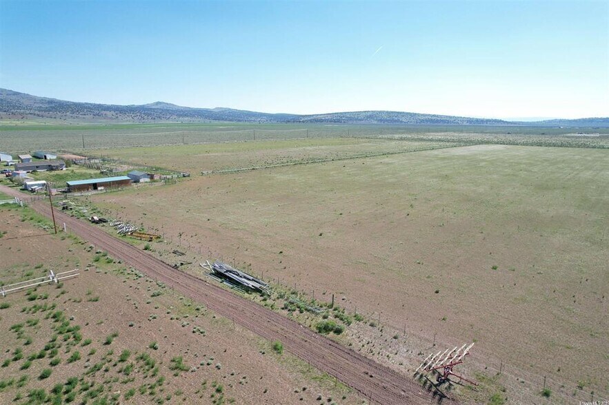 More Photos Of 718 Juniper Ridge Rd, Termo Specialty For Sale