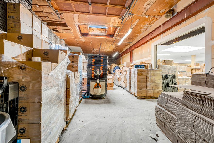 More Photos Of 2113 Rt-35, Oakhurst Freestanding For Sale