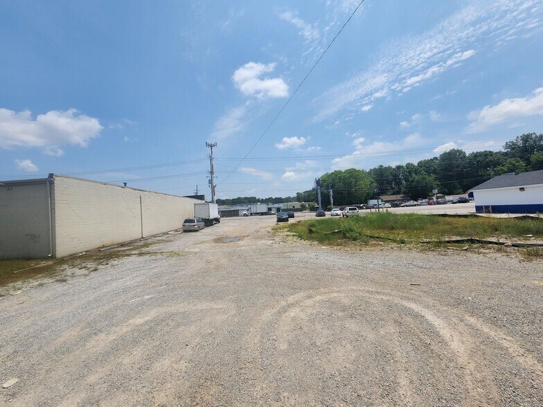 More Photos Of 5917 Lee Hwy, Chattanooga Land For Sale