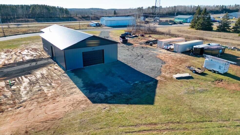More Photos Of 126 Iron Dr, Chisholm Industrial For Sale
