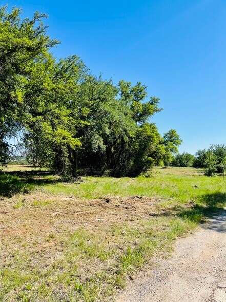 More Photos Of County Road 574, Lake Brownwood Land For Sale
