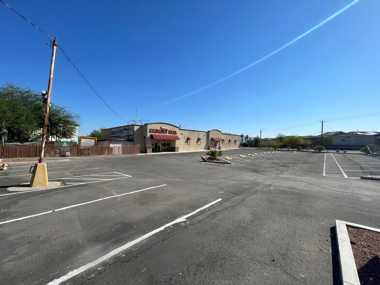 More Photos Of 3977 E Vegas Valley Dr, Las Vegas Freestanding For Sale