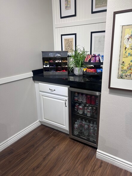 More Photos Of 1215 S Main St, Orem Office For Sale