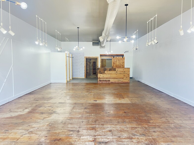 More Photos Of 14307 Gould St, Crosslake General Retail For Sale