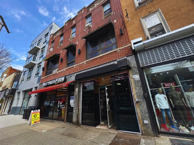 Primary Photo Of 30-59-30-61 Steinway St, Astoria Storefront Retail Office For Lease
