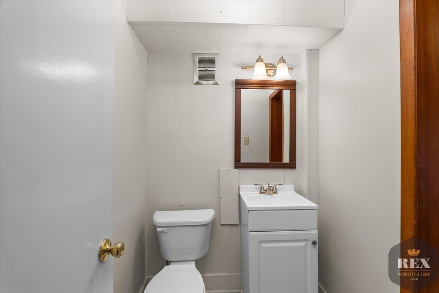 More Photos Of 1101 Greene St, Augusta Loft Creative Space For Sale