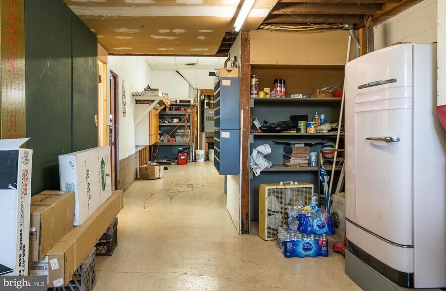More Photos Of 112 Park Ave, Milford Flex For Sale