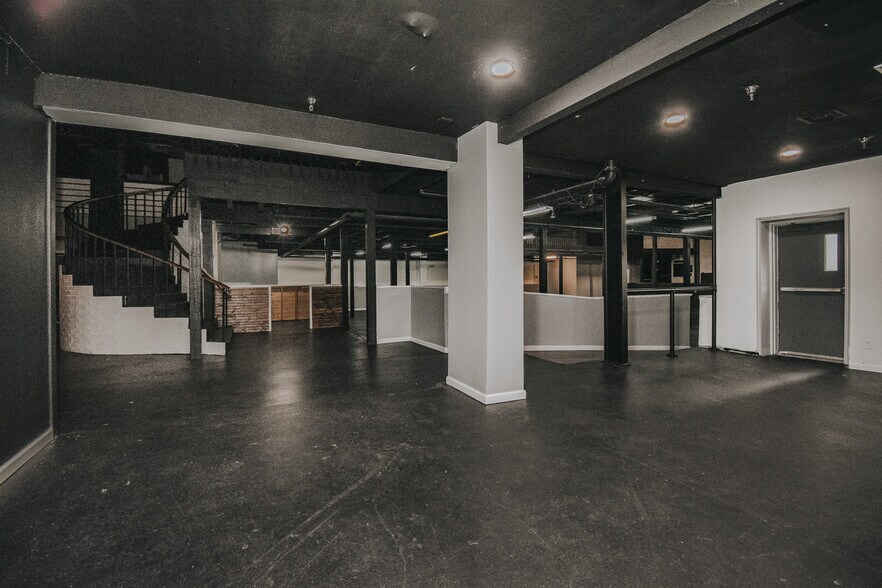 More Photos Of 4106 Houston Hwy, Victoria General Retail For Sale