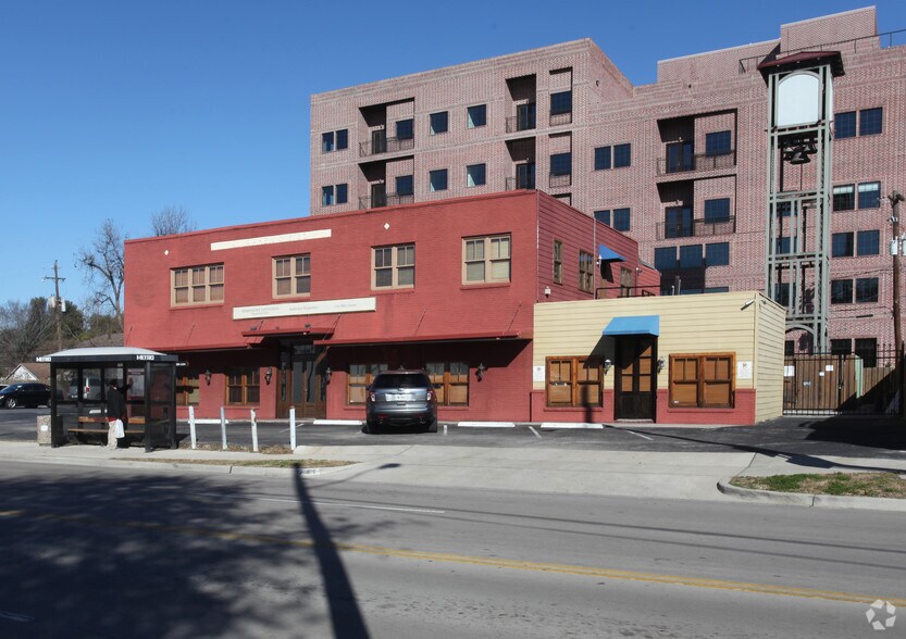 More Photos Of 743 E 11th St, Houston Freestanding For Sale