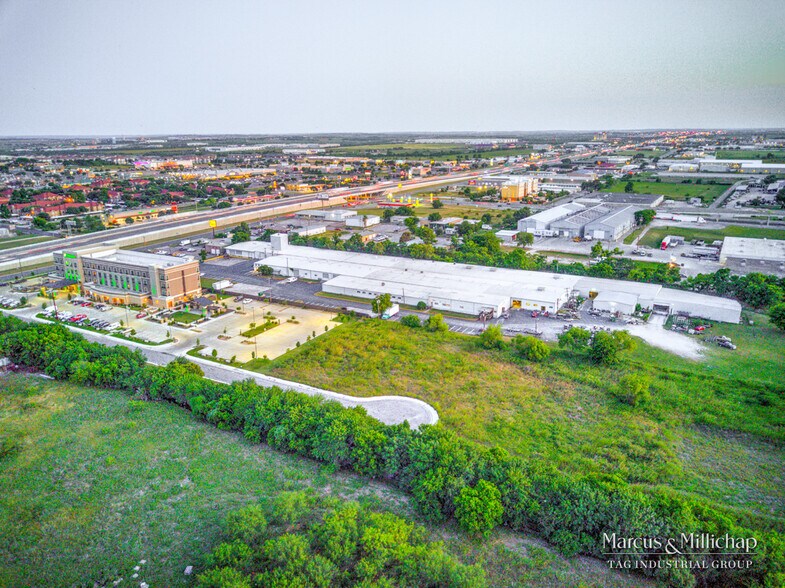 More Photos Of 1942 S Interstate 35, San Marcos Warehouse For Sale