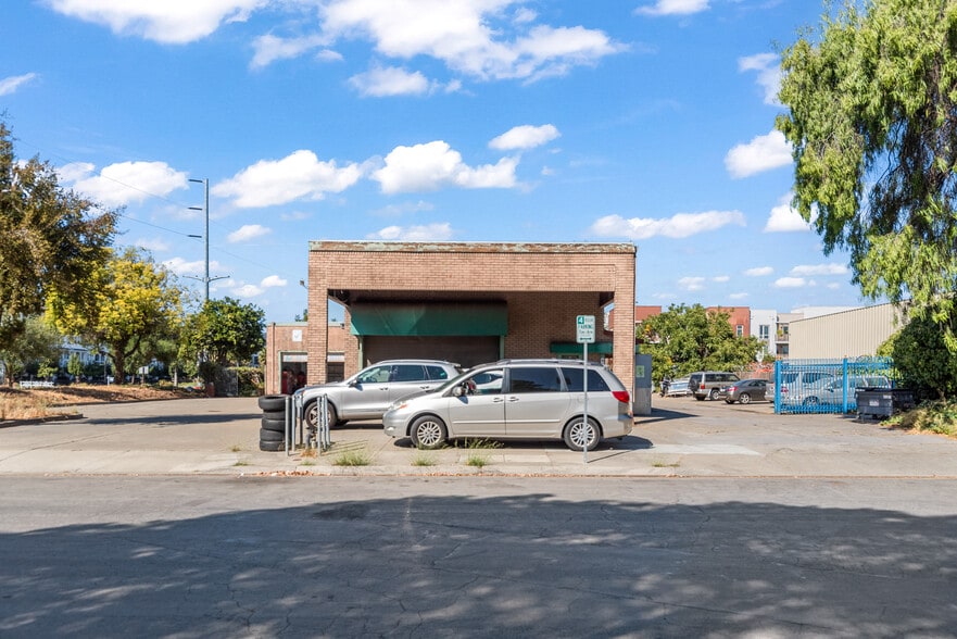More Photos Of 300 Sango Ct, Milpitas Auto Repair For Sale
