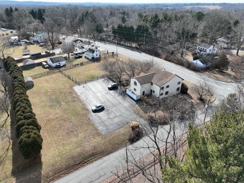 More Photos Of 720 New London Rd, Newark Office For Sale