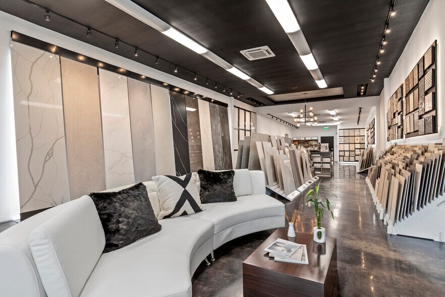 More Photos Of 10620 Magnolia Blvd, North Hollywood Storefront Retail Office For Sale