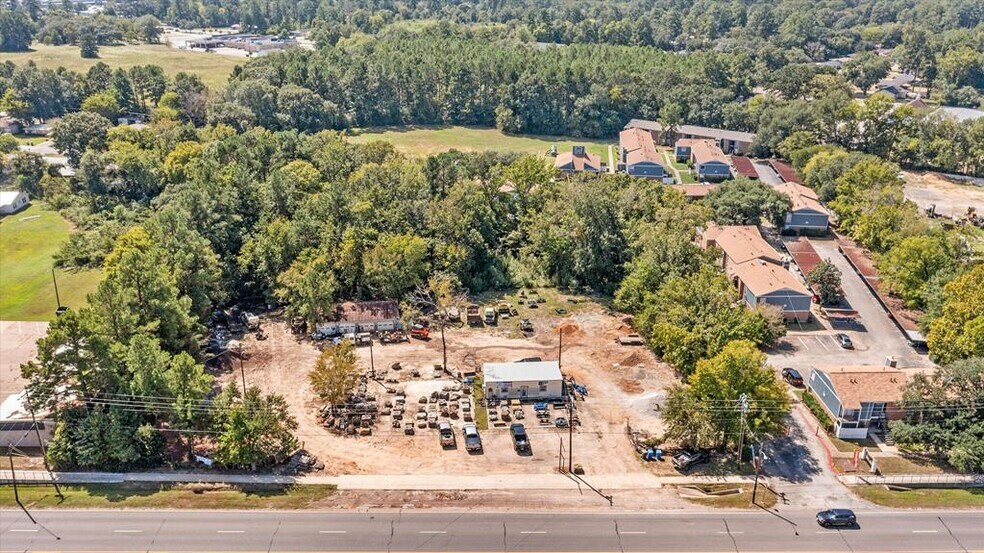 More Photos Of 1214 E Denman Ave, Lufkin Office For Sale