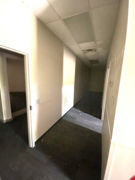 More Photos Of 2811 Highway 71, Marianna Freestanding For Lease