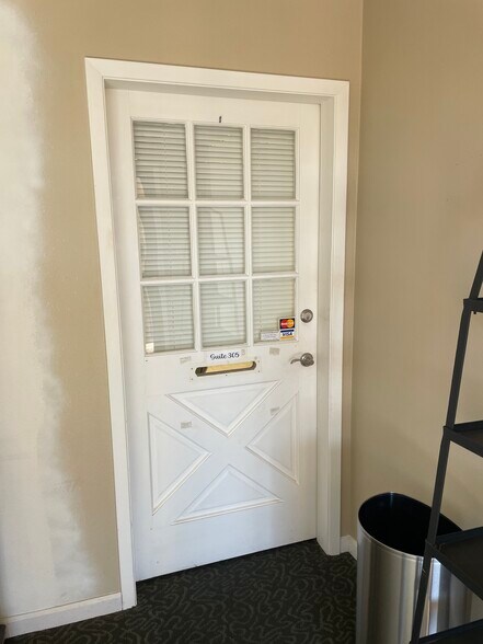 More Photos Of 876 Loop 337, New Braunfels Medical For Sale