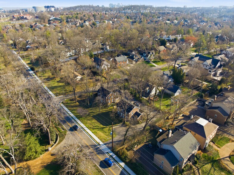 More Photos Of 600 Bowling Ave, Nashville Multifamily For Sale