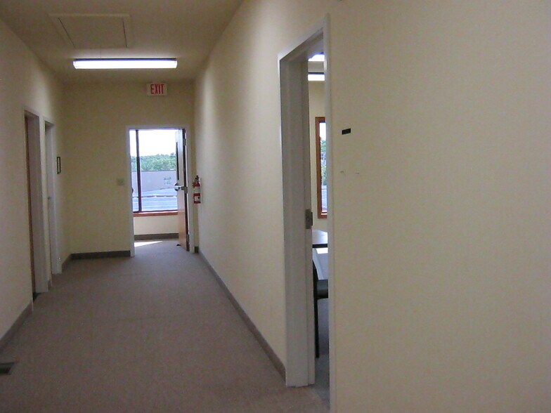 More Photos Of 8133 Easton Rd, Ottsville Self Storage For Lease