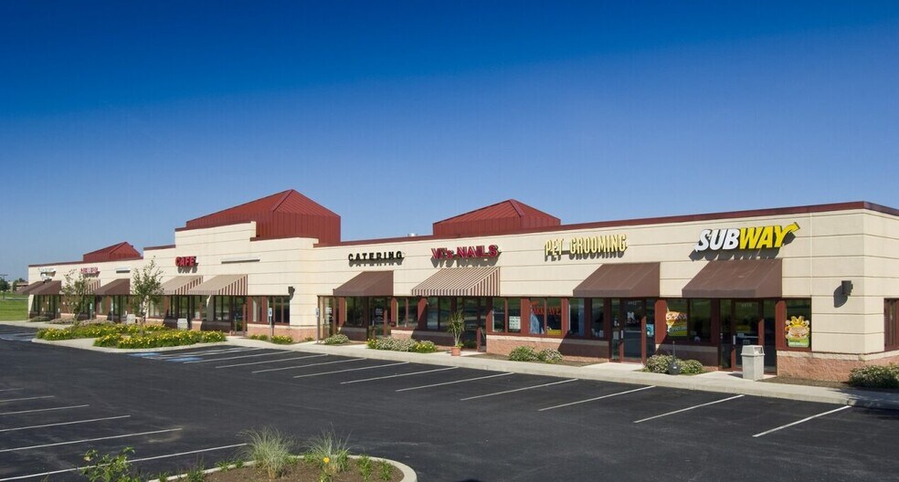 More Photos Of 4910-4932 Louise Dr, Mechanicsburg Freestanding For Lease