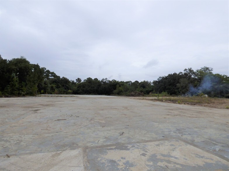 More Photos Of 3131 US Highway 441/27, Fruitland Park Warehouse For Sale
