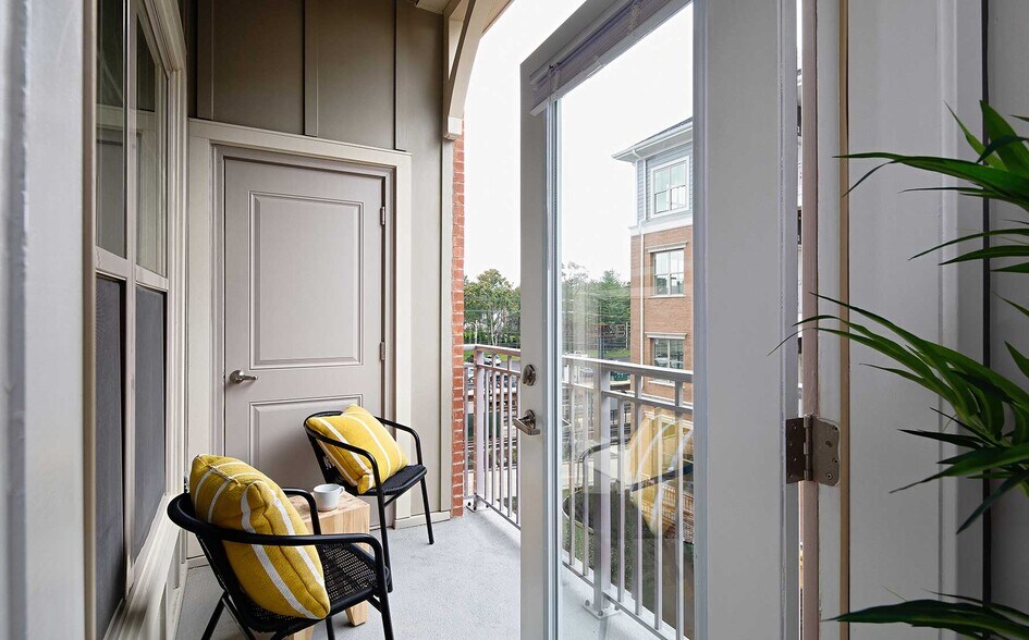 More Photos Of 332 Halstead Ave, Harrison Multifamily For Sale