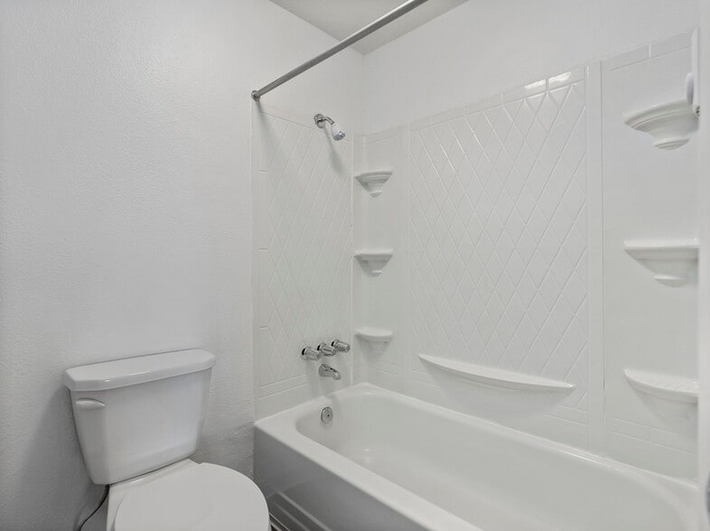 More Photos Of 210 Bethel St NE, Olympia Apartments For Sale