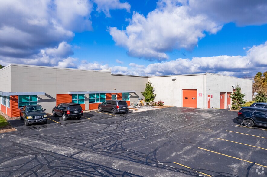 More Photos Of 12600 W Burleigh Rd, Brookfield Manufacturing For Lease
