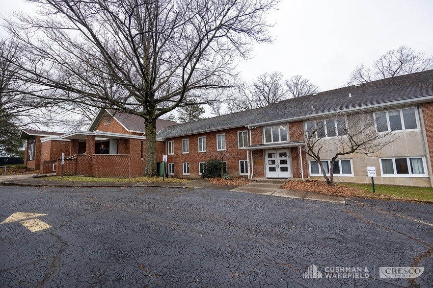 More Photos Of 575 Richmond Rd, Cleveland Religious Facility For Sale