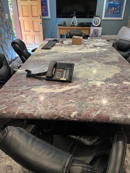 More Photos Of 137 Mt Rose St, Reno Office Residential For Lease