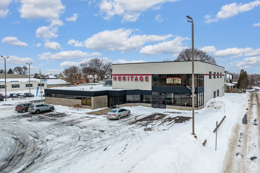 Primary Photo Of 900 W Genesee St, Syracuse Auto Dealership For Lease