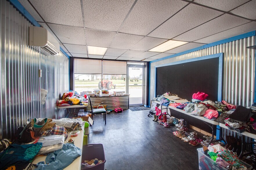 More Photos Of 1008 N Main St, Brighton Specialty For Sale