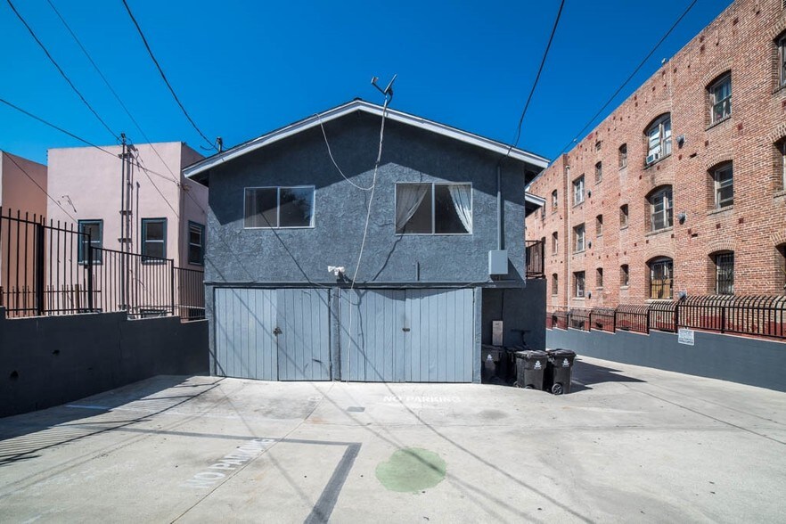 More Photos Of 140 S Westmoreland Ave, Los Angeles Apartments For Sale
