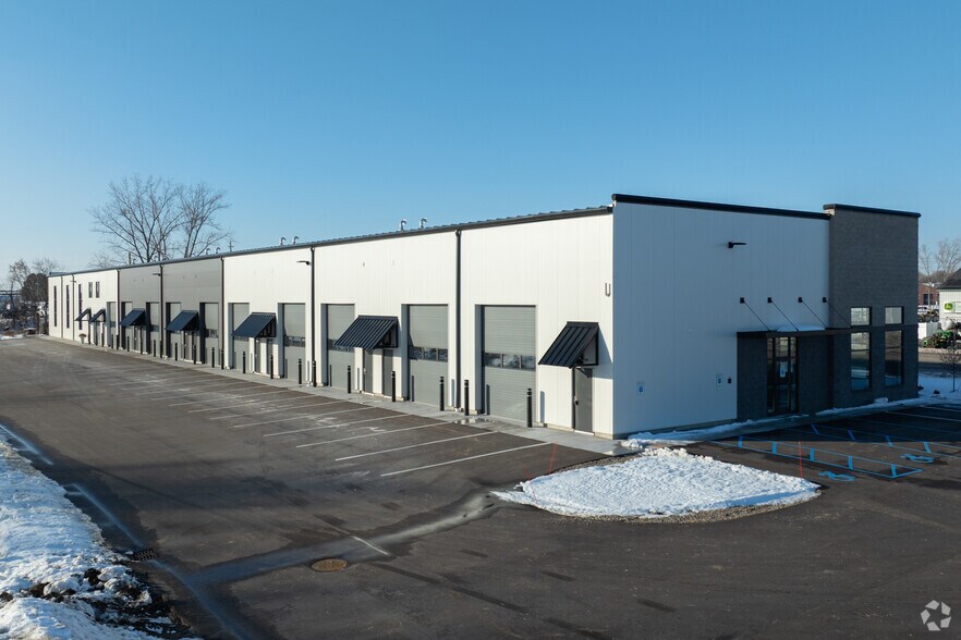 More Photos Of 2026 Port Sheldon St, Georgetown Township Self Storage For Lease