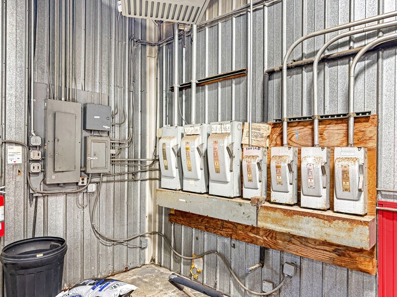 More Photos Of 131 Mini Mall Rd, Ebensburg Food Processing For Lease