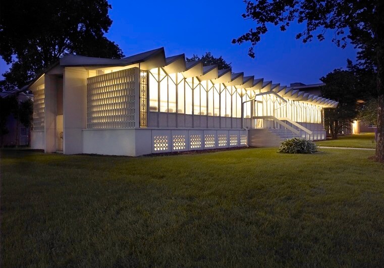 More Photos Of 22400 W 7 Mile Rd, Detroit Office For Sale