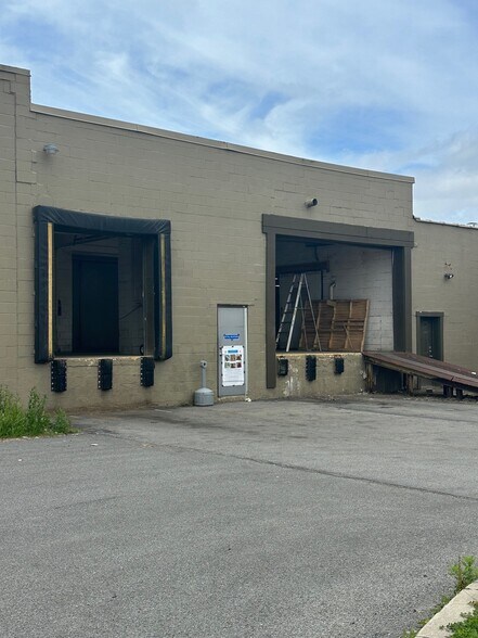 More Photos Of 321 Ramsdell Ave, Buffalo Warehouse For Lease
