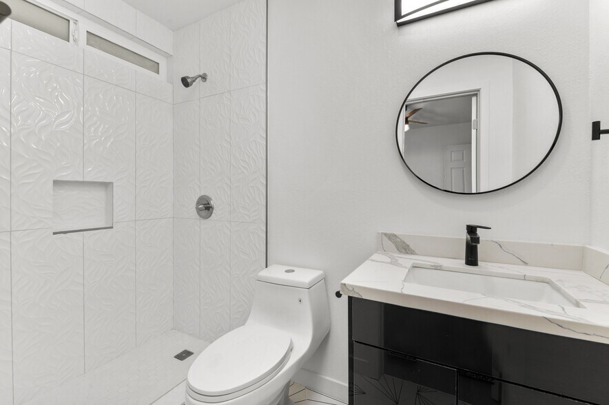 More Photos Of 3828 Arizona St, San Diego Apartments For Sale